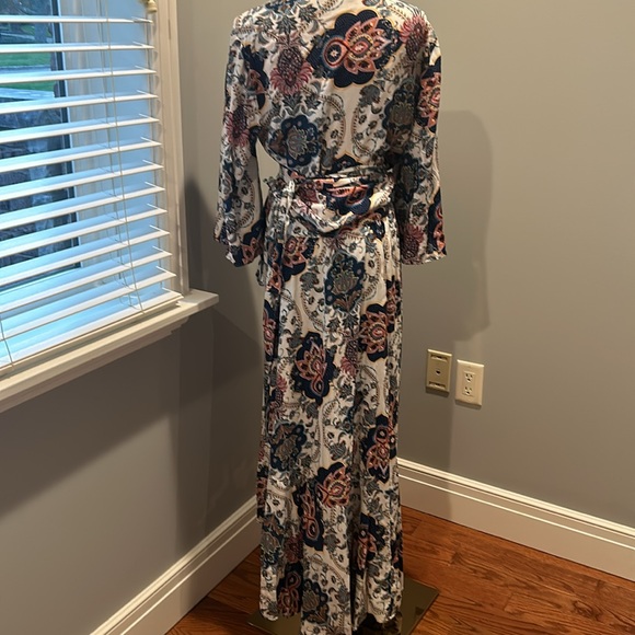 2 piece paisley print wrap top and tiered skirt set - Picture 3 of 3